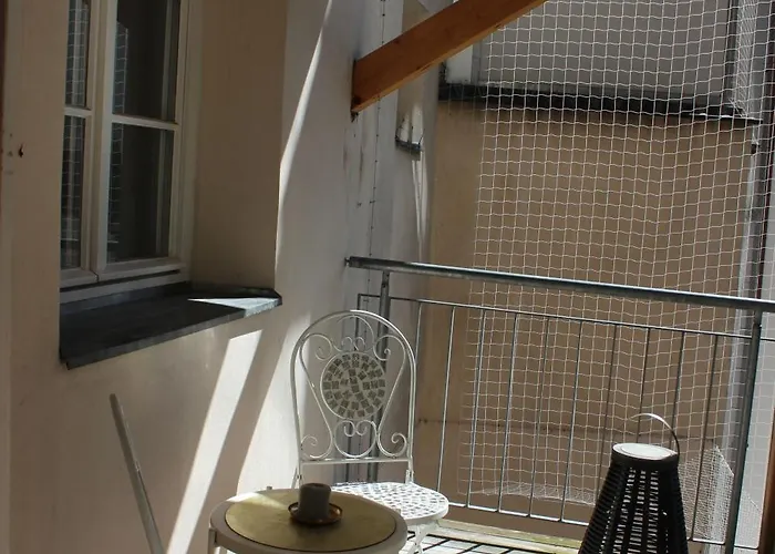 Center Golden Roof 8 Apartment