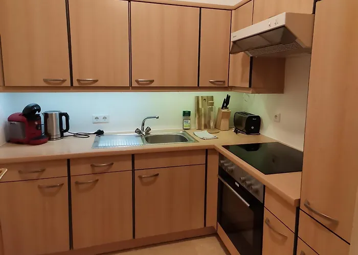 Center Golden Roof 8 Apartment *