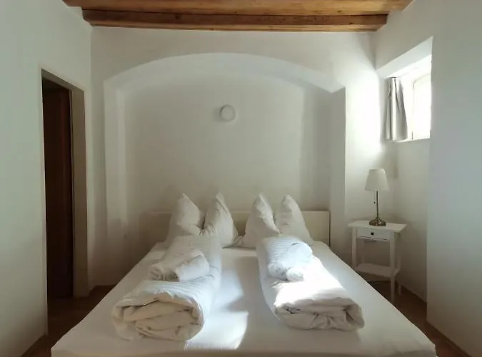 Center Golden Roof 8